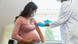 新型冠状病毒肺炎-vaccines-and-pregnancy_1col.jpg